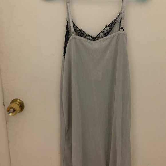 Dress - Picture 4 of 7